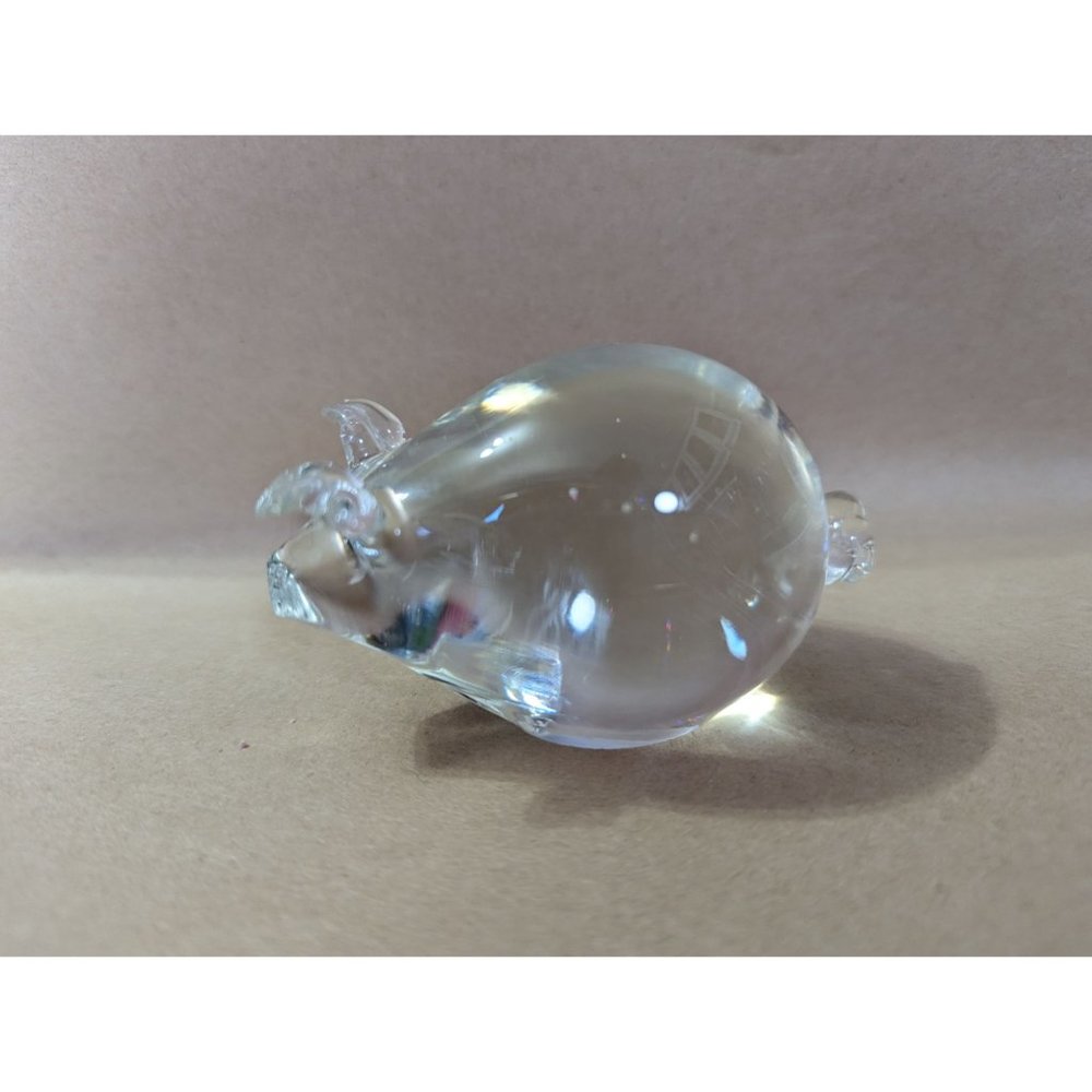 Raindrop shaped crystal art glass curly q tailed pig paperweight decor 2x2 inch - Picture 4 of 6